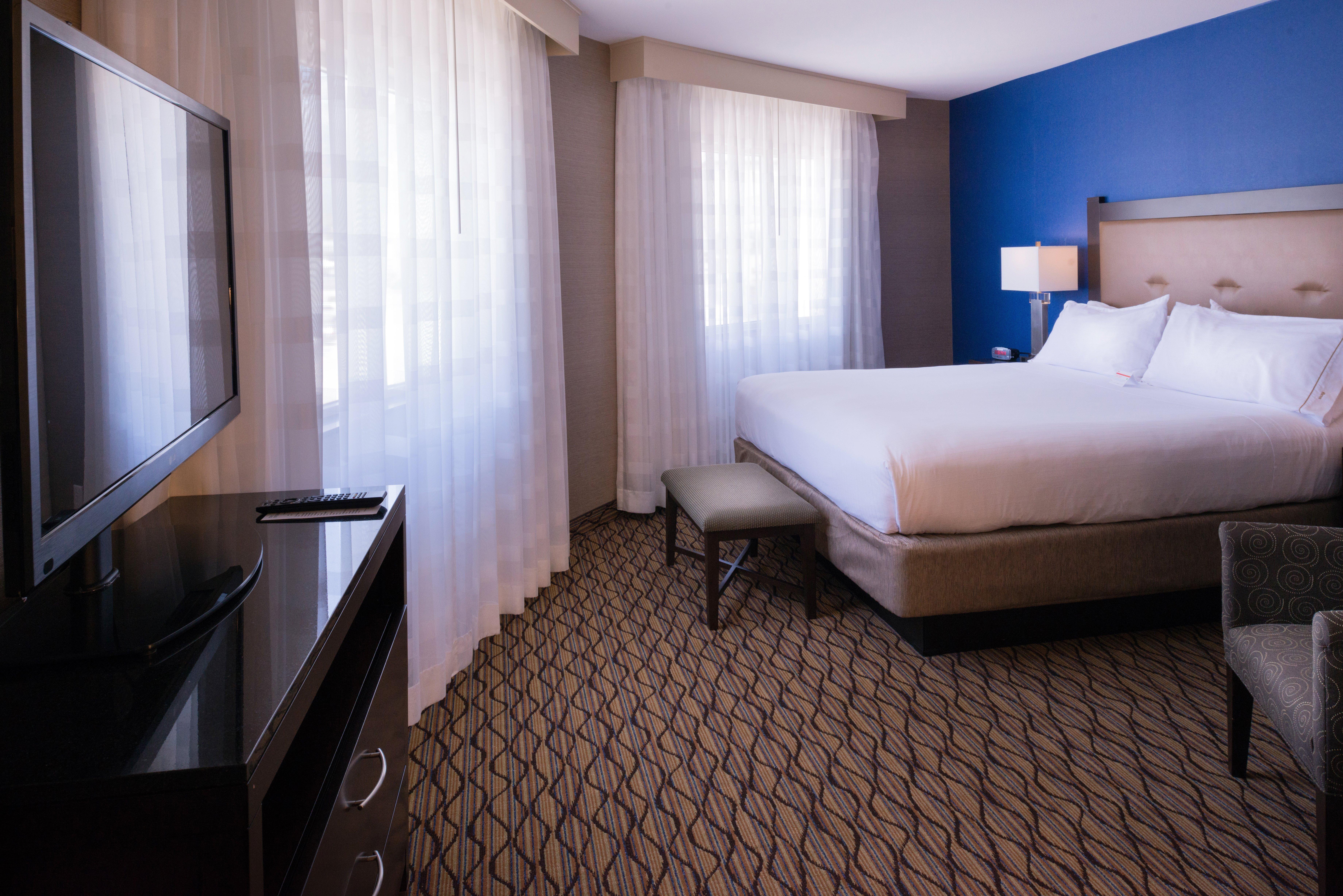 Holiday Inn Express & Suites Pasadena - Los Angeles By Ihg Ngoại thất bức ảnh